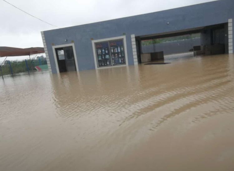 <a href="/MalawiRedCross/">Malawi Red Cross Society</a> is today set to distribute relief items to some  households whose houses, food and property were damaged two weeks ago, due to heavy rains in 14 wards of Mzuzu city in northern Malawi.