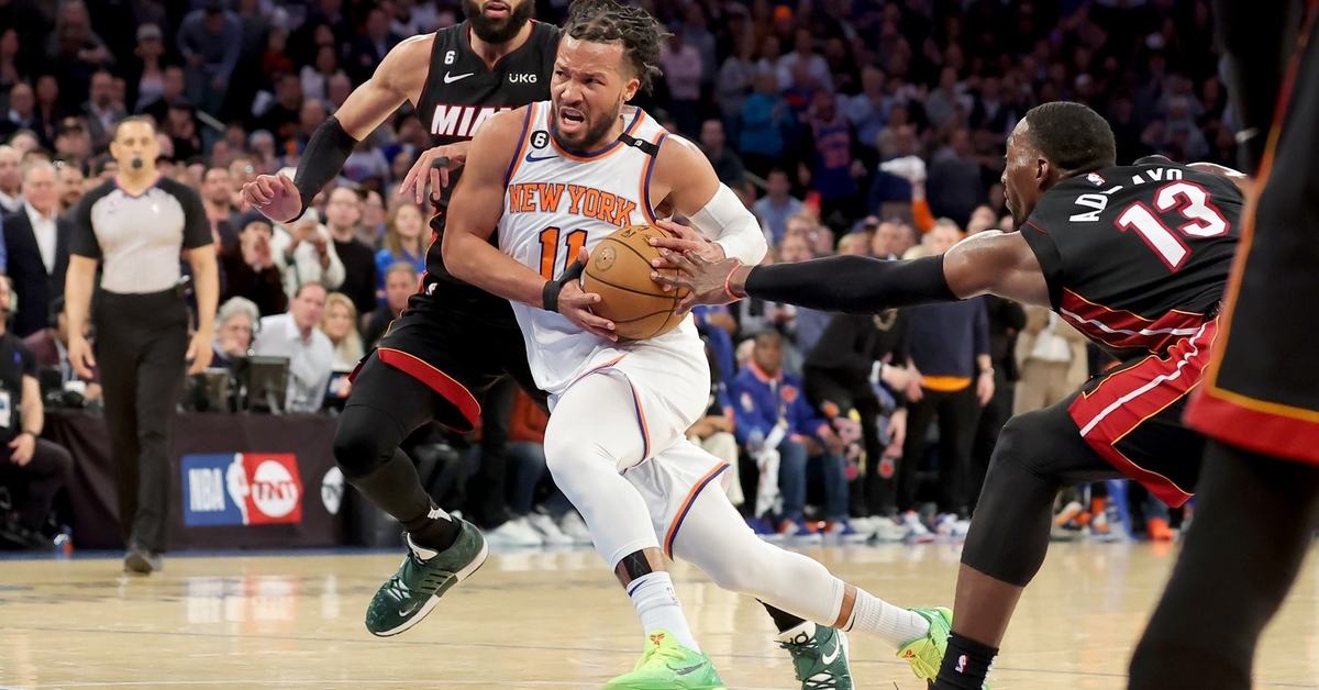 SNYtv's tweet photo. Jalen Brunson and Julius Randle played through injury in Game 2 to, essentially, save the Knicks' season (via @IanBegley) https://t.co/d8pDGwchN4 https://t.co/ELQ3h37dT4