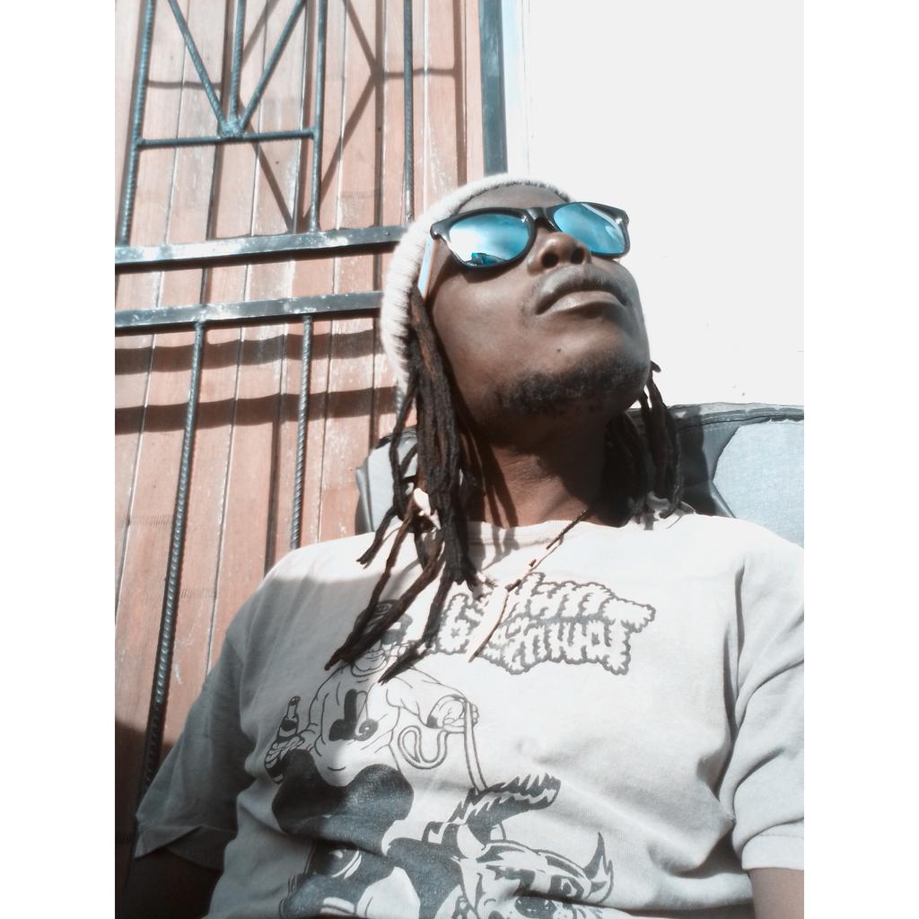 JonesTithy81's tweet image. #CollageMaker