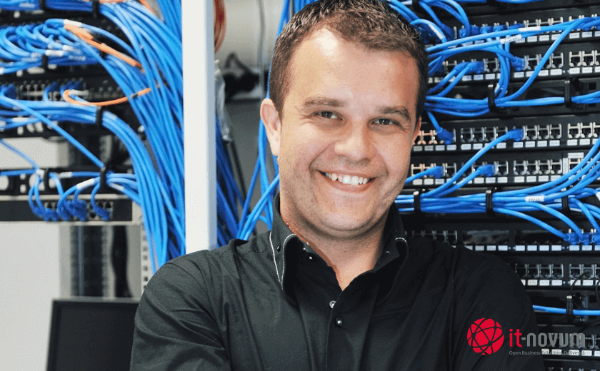 ChristophWess's tweet photo. #ITSM in der Praxis: in dieser Broschüre schildern Projektverantwortliche aus elf Unternehmen den Weg zu ihrer IT-Service Management-Lösung – und welche Probleme sie dabei hatten https://t.co/XiodLqOF0T #monitoring #helpdesk #itservices #itserviceprozesse #cmdb https://t.co/HrnO2SlfSO