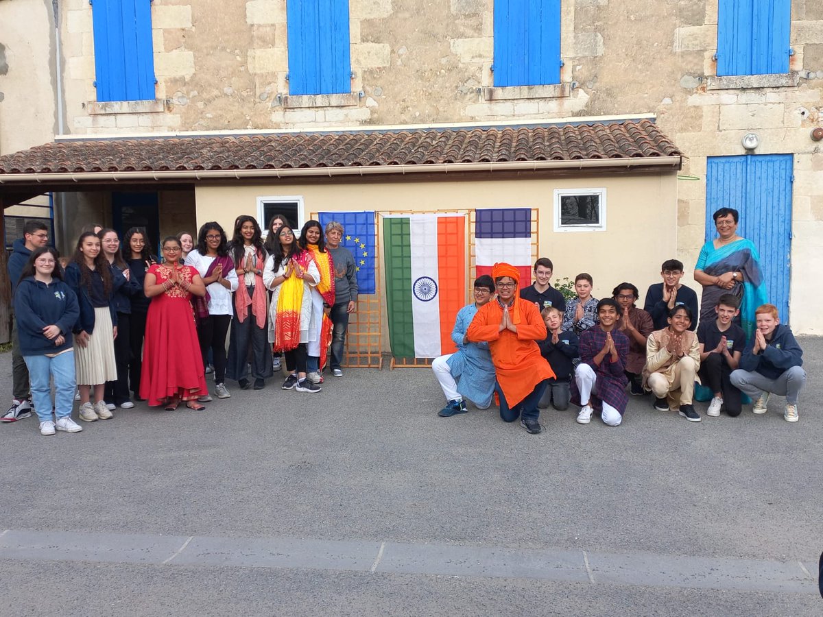 PathwaysNoida's tweet photo. On March 30th, a group of nine IBMYP students took part in our first student exchange program, where they were accommodated by a French family.
#PathwaysSchoolNoida #IB #StudentExchangeProgram #Learn #Work #Play #Think #LIVE https://t.co/mEtKwLdygN