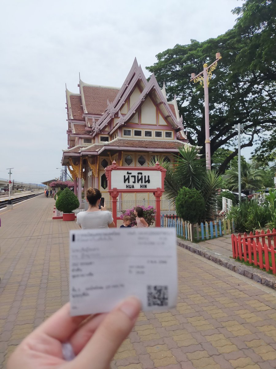 Master_ChainBKK's tweet photo. เดินเยอะเมื่อยขา มานวดตีนกูดิ๊ https://t.co/Et1fvI2uxy