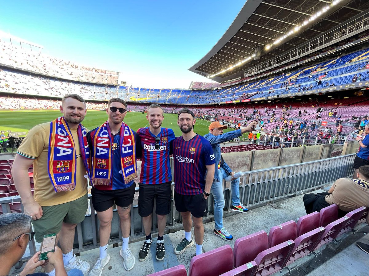 nicjsansome's tweet photo. Game 02 - Barcelona 1-0 Osasuna, the one I’ve been waiting for!
🔴 Another red card
🏟️ Amazing Camp Nou atmosphere 
😍 Finally seeing Barça live https://t.co/Ilxa1k4NlO