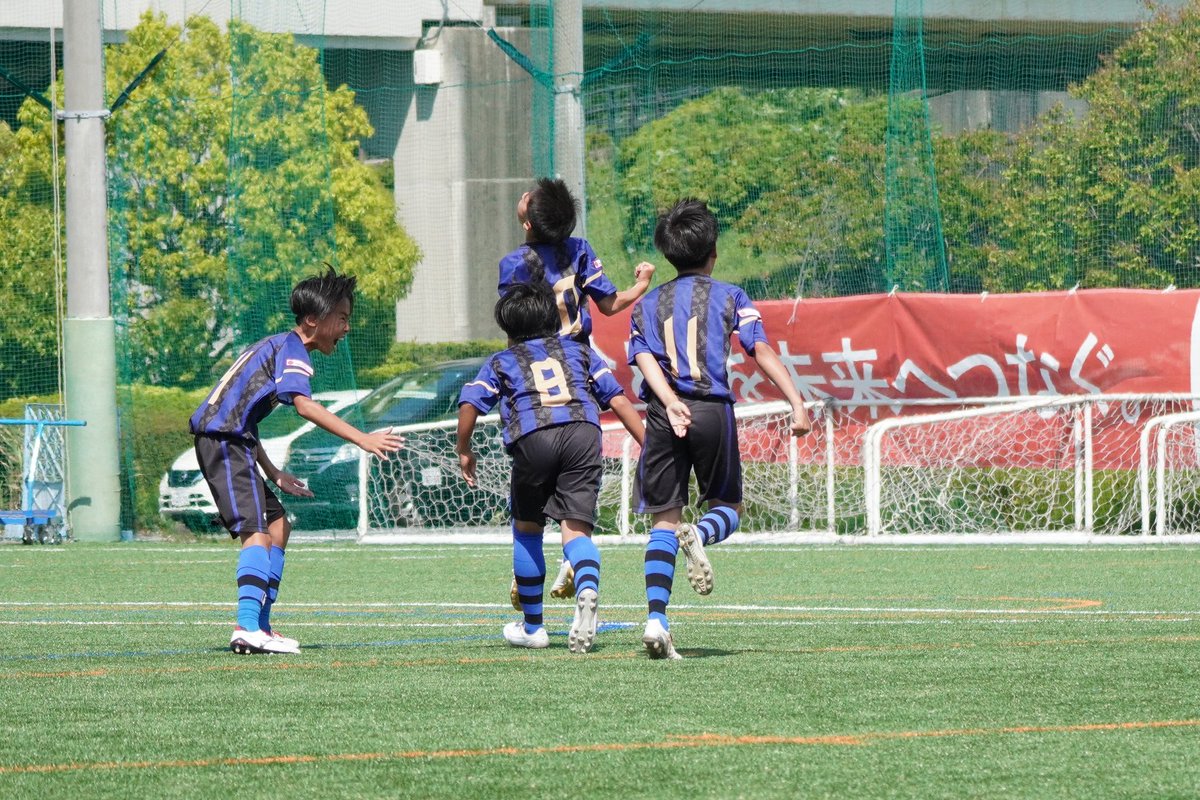 SFIDAs's tweet photo. #チビリンピック 2023 JA全農杯
全国小学生選抜サッカー決勝大会
#BUDDYFC vs サンフレッチェ広島
1-0 WIN!!!
大事な初戦を勝利しました⚽️🌟
#sfida #バディfc https://t.co/w3v84ee5mH