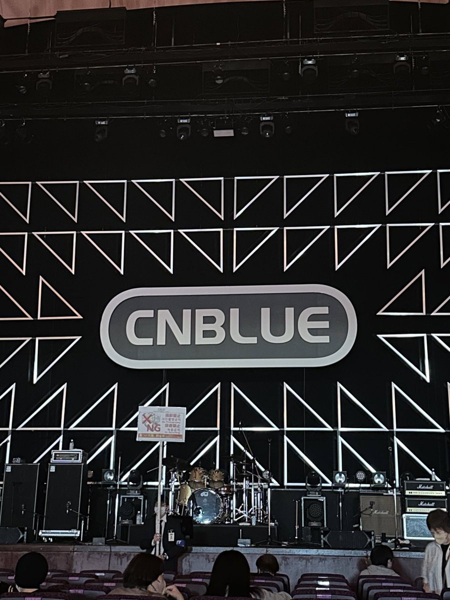 #CNBLUE FOREVER 💙
#ZeppTour2023_CALLING