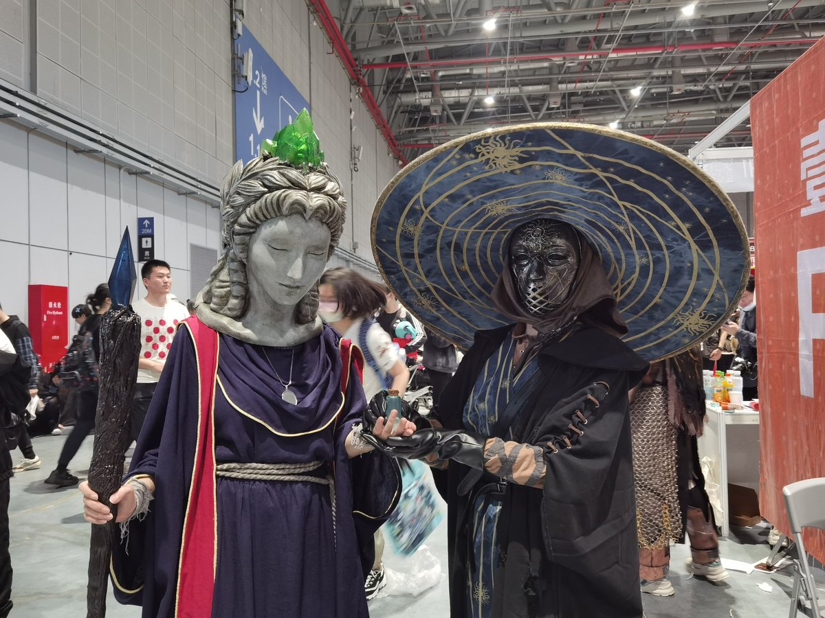 laszewelf's tweet photo. ぶぶぶぶ… https://t.co/GsbyNXQj7B