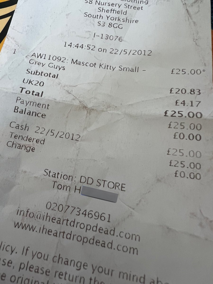 I’m currently moving houses. I found this gem 💎 from 22/05/2012 
<a href="/DropDeadUK/">Drop Dead</a> #iheartdropdead