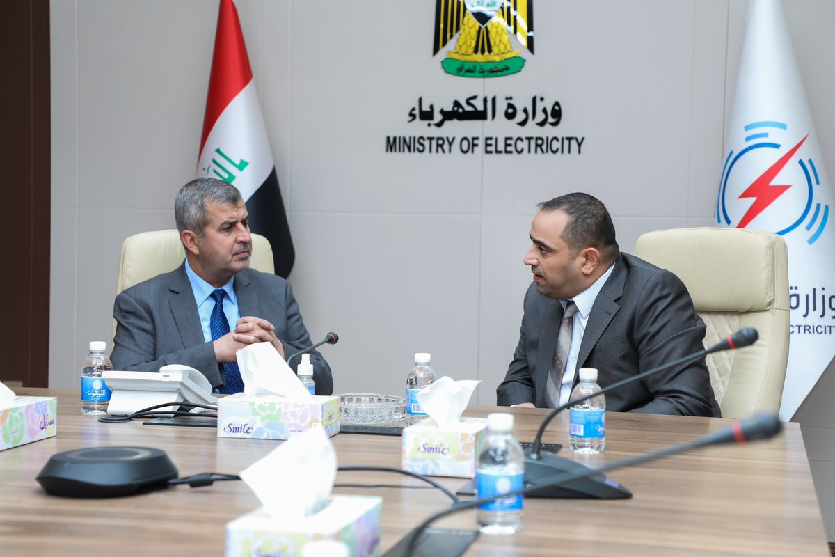 molcgov's tweet photo. يحدث الان...

وزير الكهرباء العراقي المهندس زياد علي فاضل يستقبل نظيره وزير الطاقة الأردني صالح الخرابشة بحضور سعادة السفير الأردني لدى العراق منتصر عقله الزعبي ، وبحضور النائب باقر الساعدي نائب رئيس لجنة الخدمات البرلمانية . 

بغد��د : اعلام وزارة الكهرباء 
الاربعاء: ٣ أيار ٢٠٢٣ https://t.co/omjkwoKi7U