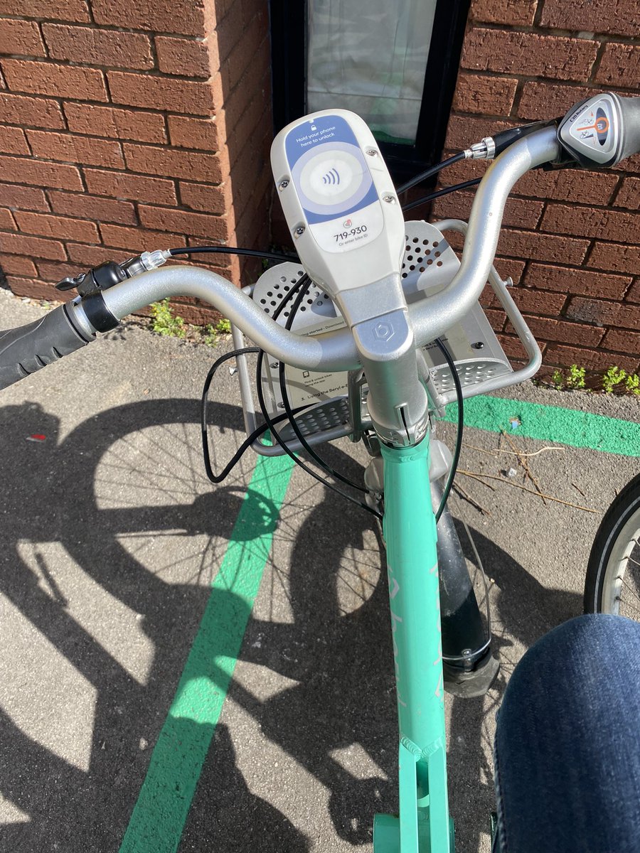 SF5951's tweet photo. @BerylBikes saved the day !! 
Didn’t do much for the street cred ! 🙈  But when your car has a puncture and you need to get to an appointment, this was a godsend !! 😜🚲
#puncture https://t.co/cLuOwXeCjV