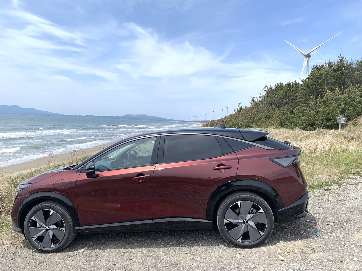 shinya_KANEKO_'s tweet photo. #BEVが醸す風景 #風力発電とBEV
#NISSAN #ARIYA #limited #B9e4ORCE
#EVchargeIINAspot
#EVmeter #BellEnergy株式会社 https://t.co/QiqNkySQN3