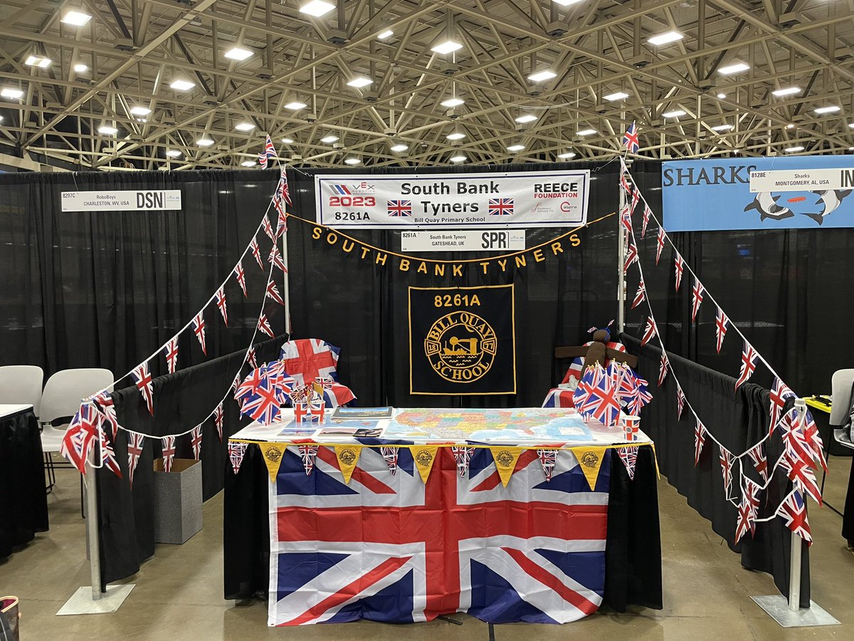 BQPrimary's tweet photo. An amazing first day yesterday at #VEXWorlds It was an honour to represent the UK in the opening ceremony. https://t.co/5xFfG6ktvA