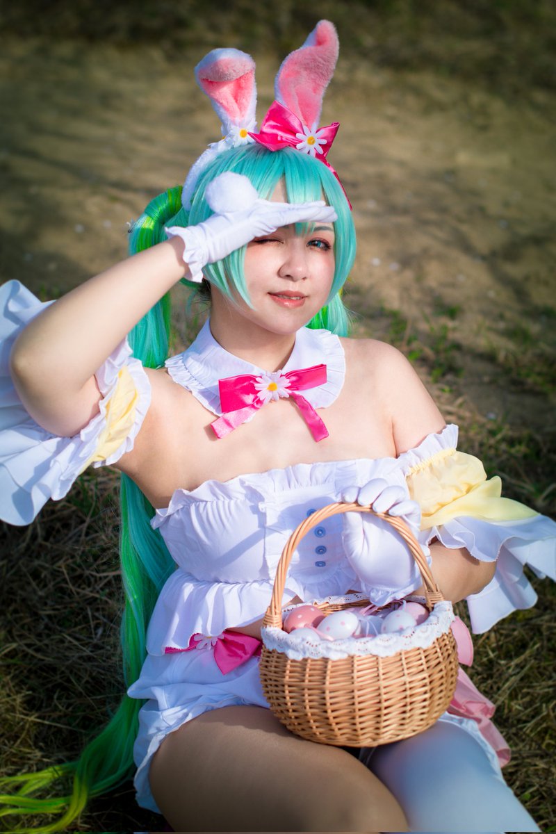 StardustLin01's tweet photo. Miku is watching you if you gave her 💙
初音ミク 2nd Season Spring ver.
RT and will even more interesting photos~
This photoset is reward on my Patreon🌸
#初音ミク #コスプレ #かわいい #春のコスプレ #hatsunemiku #springcosplay #cutegirl #cutecosplay #cosplay #vocaloidcosplay https://t.co/yj4mxCVQf8