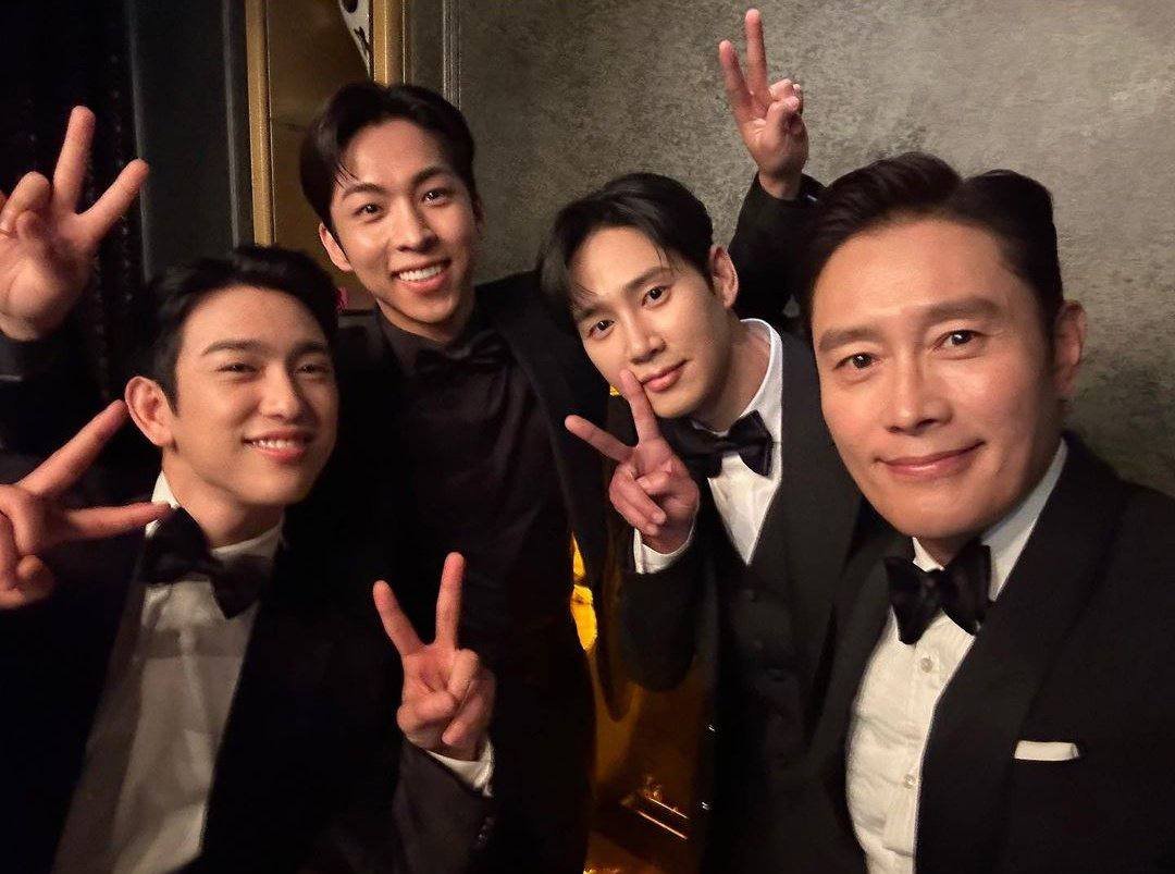 PO7SON's tweet photo. ‹ 𝗔𝘁𝘁 › 𝗕𝗛 𝗘𝗻𝘁𝗲𝗿𝘁𝗮𝗶𝗻𝗺𝗲𝗻𝘁, @JY49P and other actors in 59th Baeksang Awards’ https://t.co/9264GZj7ZM