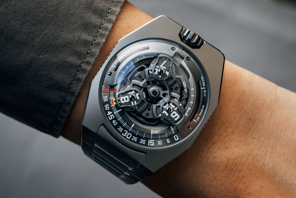 Blogtowatch11's tweet image. 50% discount on our first out going sells.     Discount prize:$450