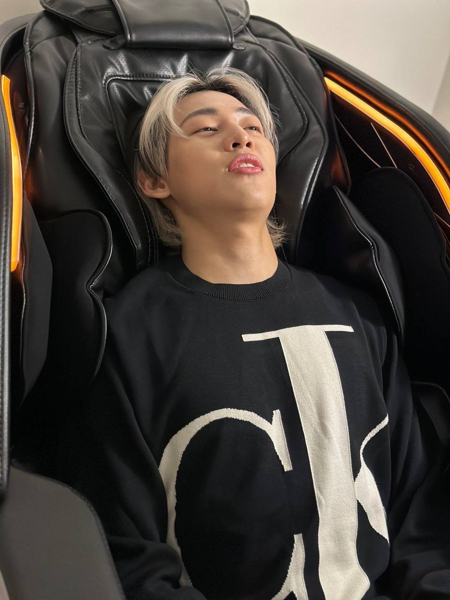 PO7SON's tweet photo. ‹ 𝗔𝘁𝘁 › @thzdoctxr, 𝗪𝗲𝘃𝗲𝗿𝘀𝗲. https://t.co/j1dBN5XF8N
