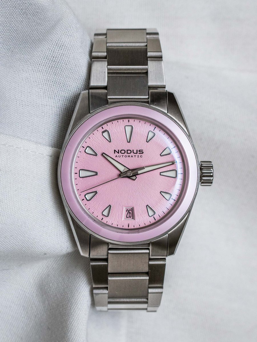 Blogtowatch11's tweet image. 50% discount on our first out going sells.     Discount prize:$500