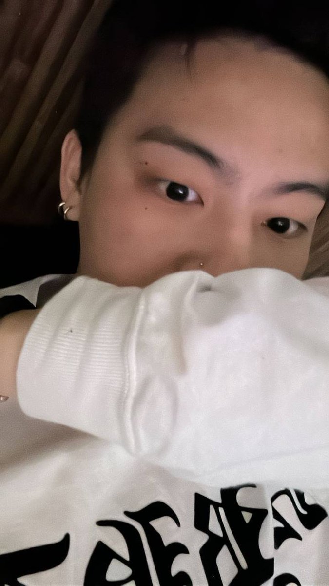 PO7SON's tweet photo. ‹ 𝗔𝘁𝘁 › @946JM 𝗶𝗻𝘀𝘁𝗮𝗴𝗿𝗮𝗺 𝘂𝗽𝗱𝗮𝗱𝗲. https://t.co/4FQgdtg5fO