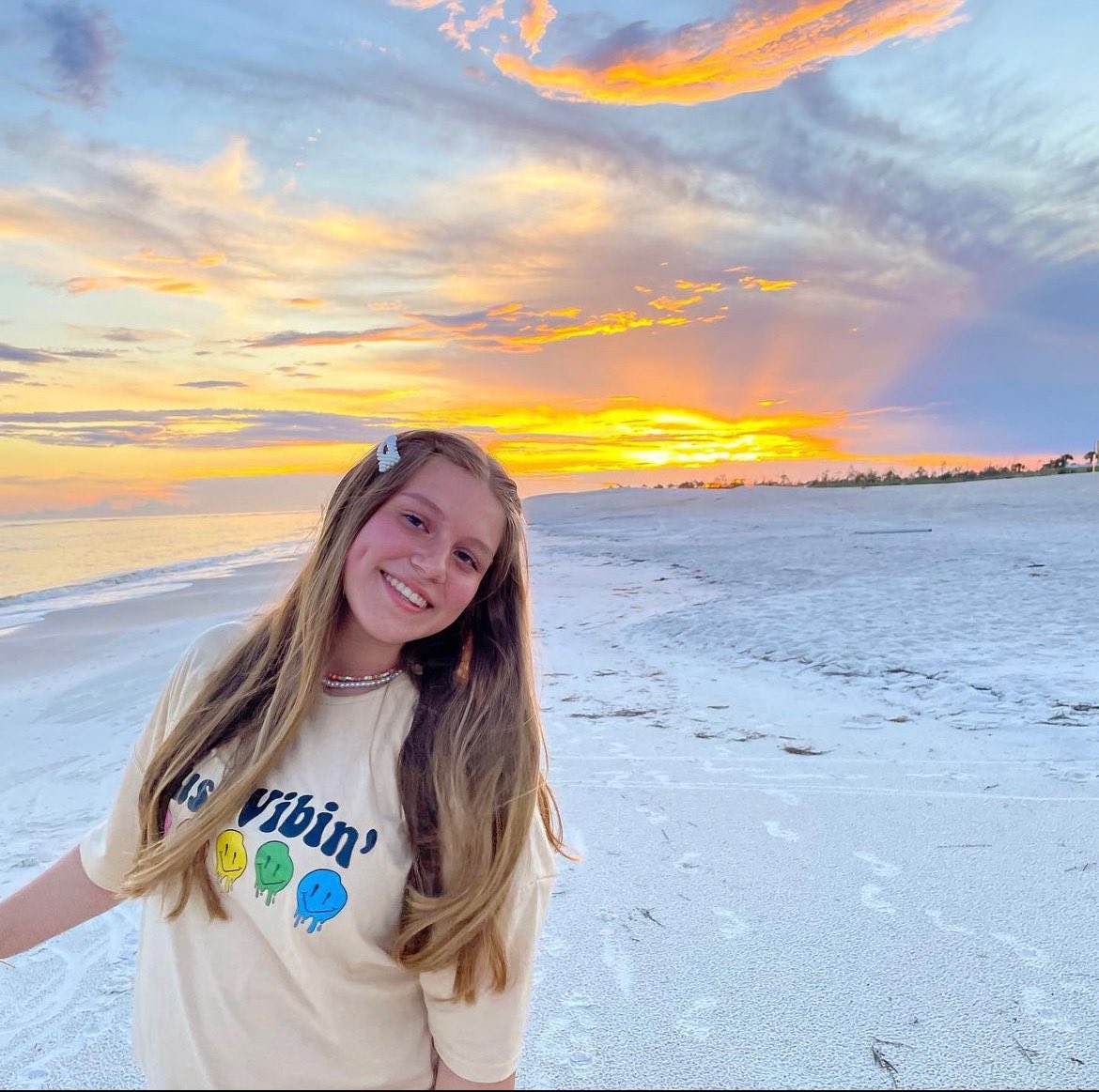 toja94's tweet photo. How is my sweet baby 18 already? Happy birthday Megan! We love you so much! https://t.co/1HfXpDDBIM