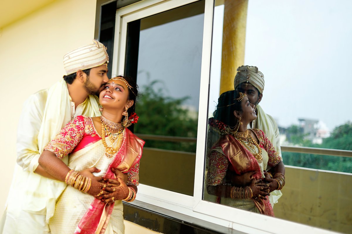 AnilVisuals's tweet photo. "The loveliest part of our destiny has arrived"💕😘
*
*
*
*
*
*
*
*
*
*
*
*
*
*
*
*
#weddingphotoshoot #cinematicphotography #outdoorcoupleshoot #preweddingphotography #anilvisuals #trendingphotography#couplephotoshoot #latestpostininsta #postweddingphotography#weddingphotography https://t.co/z8FCGkEdRa