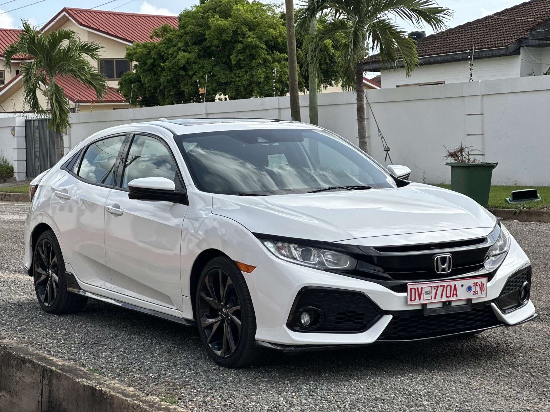 Honda Civic Sport
Year 2018
Price 198,000GHC
Mileage 65,3000miles
Push to start
Black fabric SEATS
Sunroof
18inch honda custom alloy wheels
Push to start
Touch screen infotainment system
Reverse camera
Apple CarPlay /android auto
#LSGvsCSK #Manobala #MarkTuan #lyricaljoe #honda