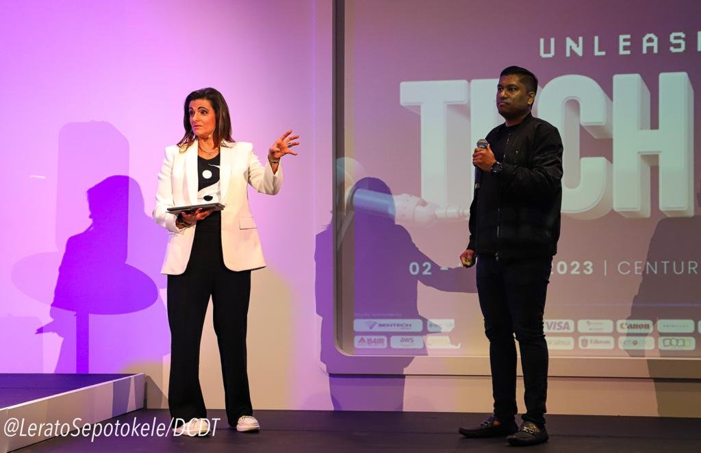 GovernmentZA's tweet photo. [Photos] Minister Mondli Gungubele at Sentech Ltd. #AfricaTechWeek Conference and Awards in Cape Town.

Digital talent will be one of key enablers of digital transformation and we recognise increasing demand for digital skills, both in the workplace and for vitality #SentechATW23 https://t.co/N7f448eSc3