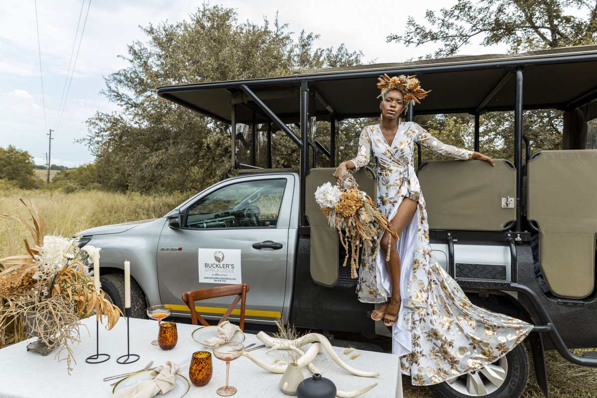 If you’re planning a wedding this year, you’ll have spotted several new trends on TikTok and Instagram, but destination weddings are driving three of the hottest wedding trend this year. afropolitan.co.za/the-hottest-we… #afropolitan #weddingtrends #destinationweddings