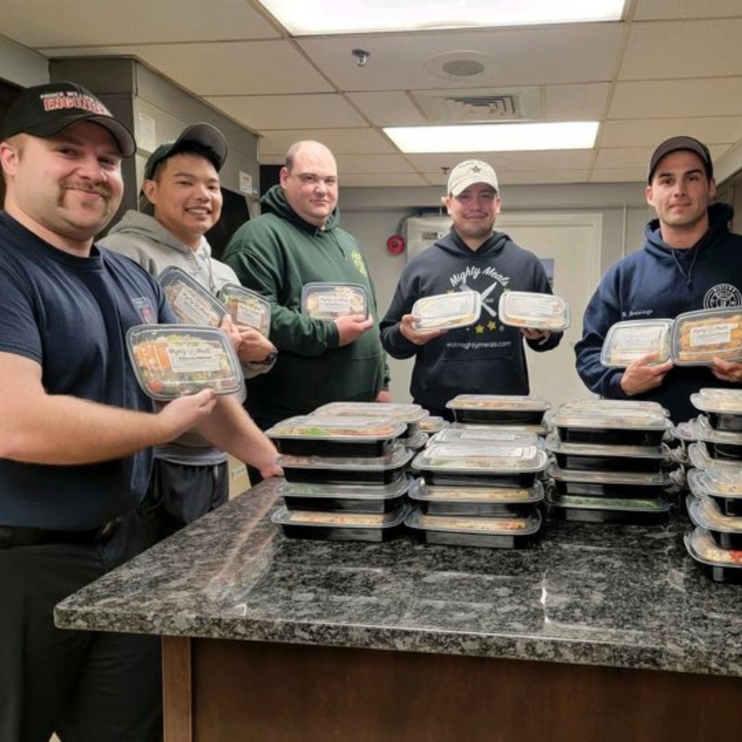 MightyMealsVA's tweet photo. ๐ฉโ๐๐จ๐ฝโ๐๐งฏ๐ #internationalfirefightersday is tomorrow 5/4. THANK YOU! to our #DMV area firefighters & everyone who helps us support them with healthy meals & donations! #wearemighty #mightymovement #dcfirefighters
@ashburnFire @OldOxBrewery @LortonVFD @ffxfirerescue @DCVFD https://t.co/xQfsJfwBMH