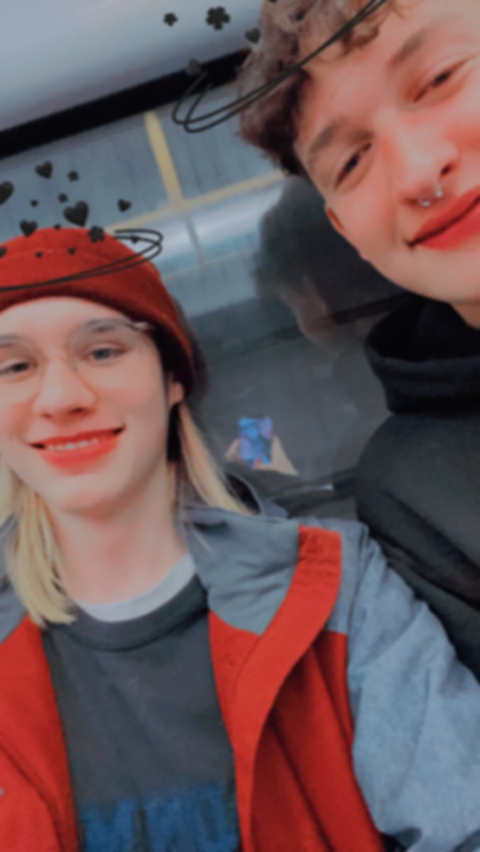 MrsCute | Chlœ tweet media