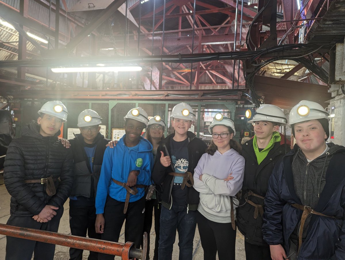 WHS_MissConnor's tweet photo. We had a great time at @BigPitMuseum today. We enjoyed looking at the different machines and loved our underground tour.  @WoodlandsHS https://t.co/zwuhnZI9Bz