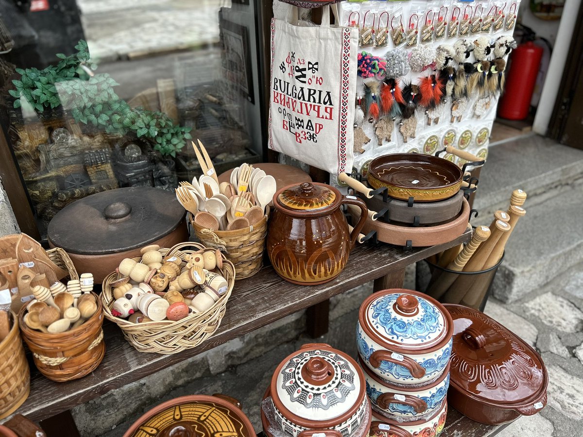 IlkaRocks's tweet photo. Do you buy #souvenirs when traveling?

#travel #travelquestion #travelblog #ontheroad #travelmemories #travelinspiration #travelfun 
#Bulgaria #България #visitbulgaria #europe #visiteurope https://t.co/vOytLK2ePd