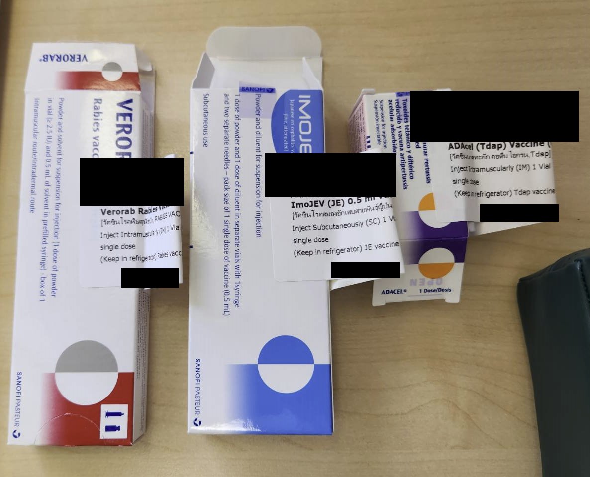 misterkwai's tweet photo. I went to get rabies shots, well, ended up getting a few more shots. lol :)
- Rabies
- Japanese Encephalitis
- Tetanus/Diphtheria
#rabies #verorab #imojev #adacel #upselling https://t.co/FF3MfTqS8x