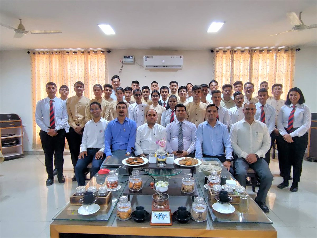 agihld's tweet photo. A workshop on the service of tea was organised by Future & Sharp CluB. It involved preparing the tea, creating a peaceful atmosphere, and carefully pouring it into cups or bowls with grace and poise.
#agihld #amrapali #bestcollege #aihm #hotelmanagement #bhm #bhmct #dhmct https://t.co/teESdoQlQD
