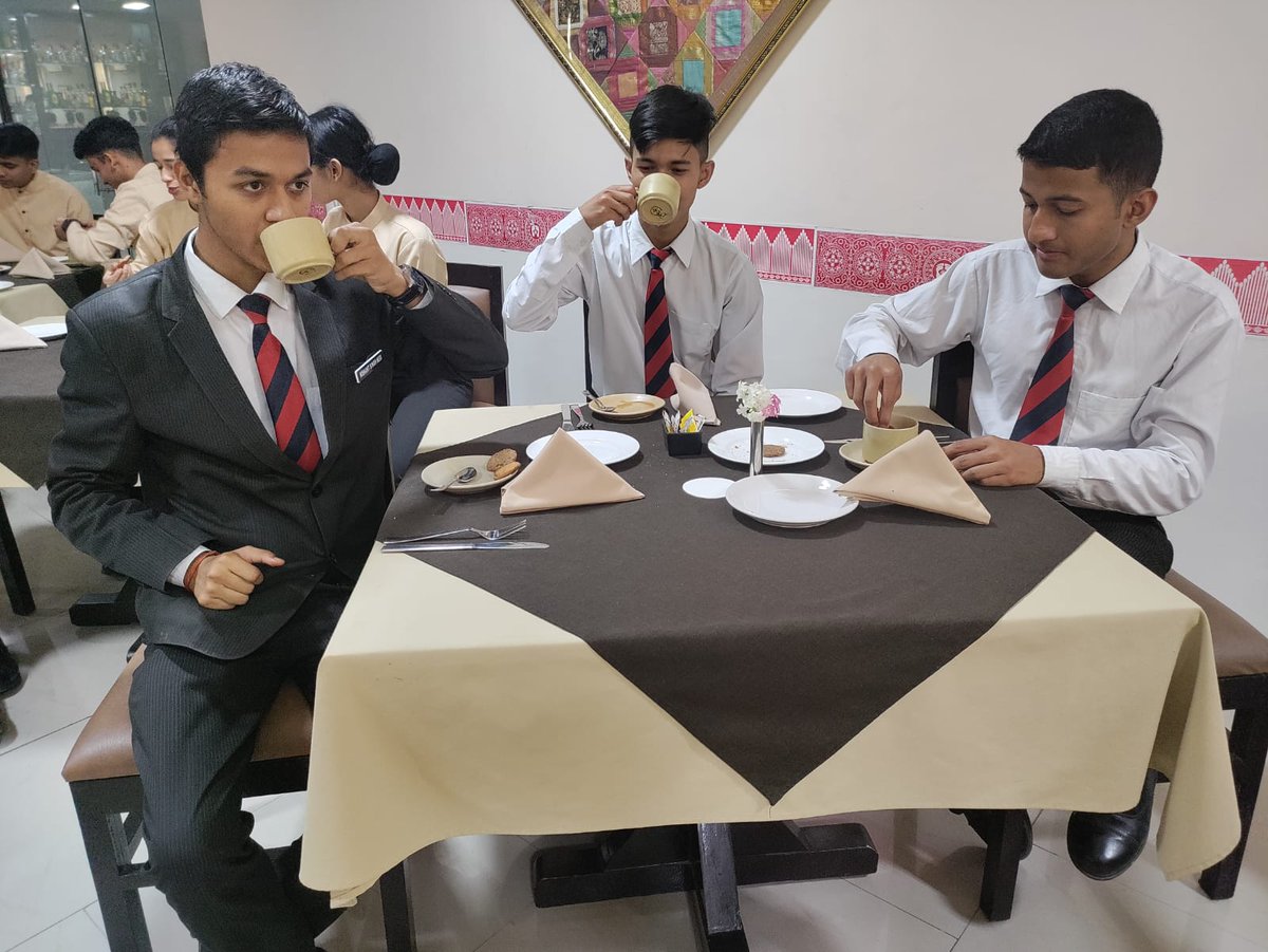 agihld's tweet photo. A workshop on the service of tea was organised by Future & Sharp CluB. It involved preparing the tea, creating a peaceful atmosphere, and carefully pouring it into cups or bowls with grace and poise.
#agihld #amrapali #bestcollege #aihm #hotelmanagement #bhm #bhmct #dhmct https://t.co/teESdoQlQD