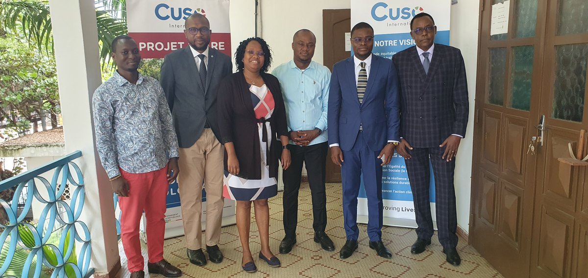 KabengaKabenga's tweet photo. Fruitful meeting between @Landry_FATON Country Director for @CusoIntl #Beninteam and @GGGIAfrica Director @MalleFofana for further discussion on #Climateaction #partnership focusing on #SmartAgriculture and #Wastetoresource approach to   #foodsecurity and #povertyalleviation. https://t.co/CtwLxfHDwu