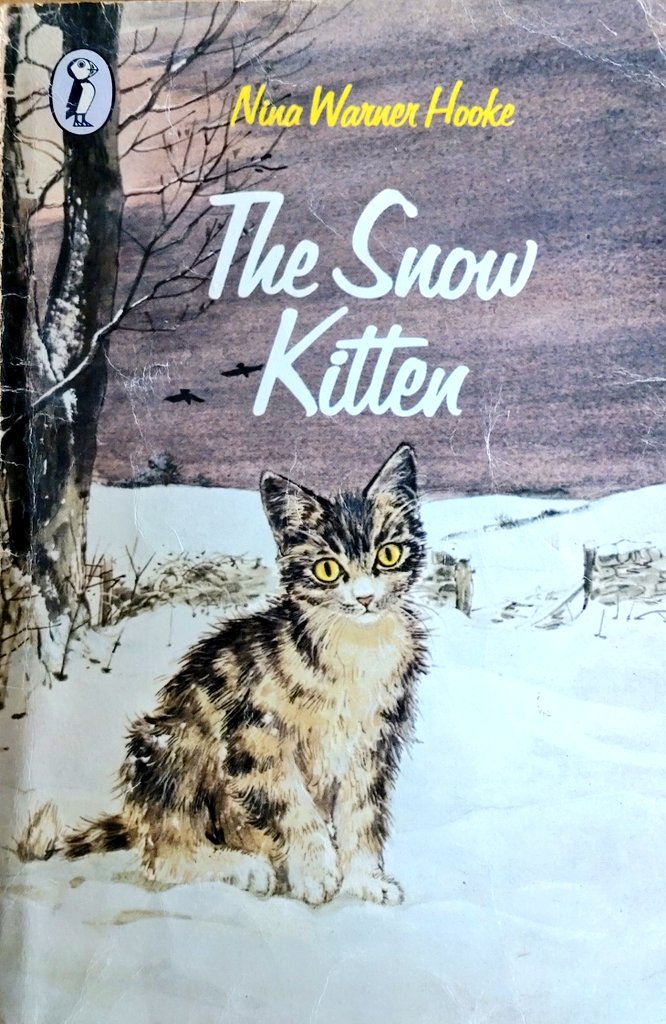 @MallikaRamacha1 @gaskella @cathy746books This is what I found: Nina Warner Hooke's The Snow Kitten (1978). I can't find very much about the author: apparently born 1907, no notice of her death, but this book seems to be one of the last titles to be newly published under her name so sheay have died in the early 1980s.