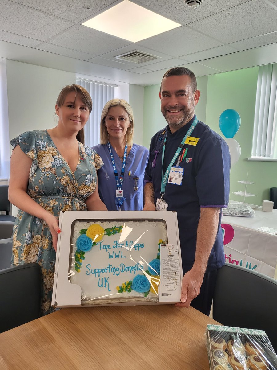 All ready for #timeforacuppa to raise funds for @DementiaUK. We are in the wellbeing lounge in RAEI @WWLNHS come and say hello and eat some cake 😁 @MarkOakley20