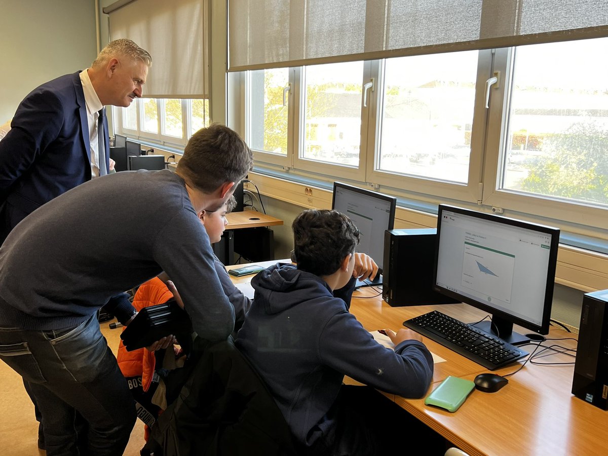 Richard Laganier tweet media