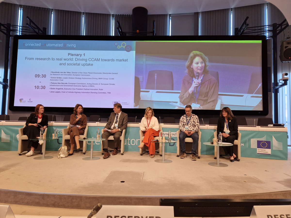 To increase the impact of our R&amp;I programmes &amp; to reach a more resilient, smart &amp; sustainable mobility system, we have to strengthen synergies &amp; cooperation🚗🇪🇺
#EUPartnerships #EUTransportResearch 
#H2020 #HorizonEU #CCAM

🔴Follow #EUCAD2023 online ➡️europa.eu/!6TYxcM