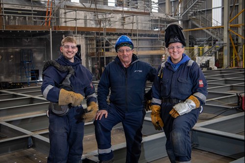 geoallison's tweet photo. A "new dawn" for Port Glasgow's troubled Ferguson Marine shipyard, but this time it is work on UK Government ordered ships. Manufacturing begins on the first of three units for HMS Belfast, the third City Class Type 26 frigate by BAE Systems. #Shipbuilding #UKMaritime https://t.co/Bp6BtMx3rD
