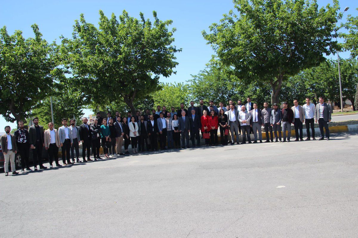 AvAhmetTuysuz's tweet photo. Hukukçularımızla sandık ve seçim güvenliği için bir araya geldik. Hukuku tesis edeceğiz sana söz! https://t.co/hnTRrz4qDu