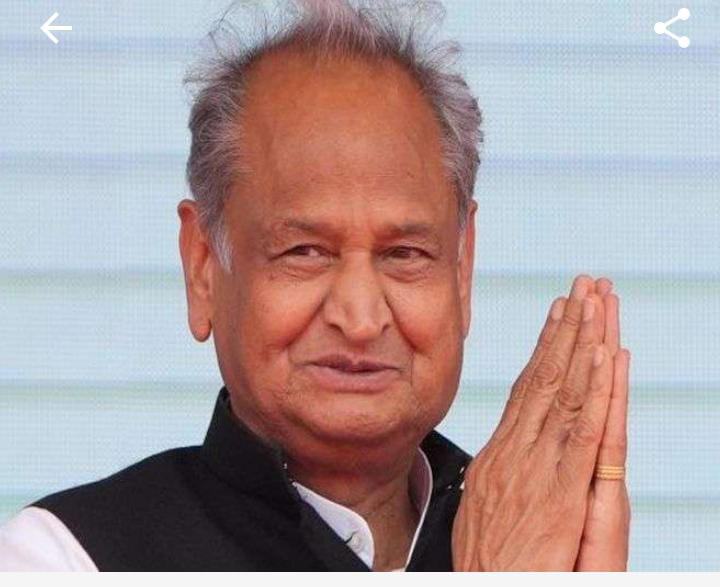 #व्याख्याता_पदोन्नति_नियम_संशोधन माननीय मुख्यमंत्री जी श्री अशोक गहलोत जी को जन्मदिन की हार्दिक शुभकामनाएं सर आप जियो हजारों साल। सर लाखों शिक्षक आपसे अनुरोध कर रहे हैं कि जो सरकार ने RSR नियम 2021 शिक्षा विभाग में लाया है। उसमें जो विसंगति है उसे दूर कर न्याय करे। हे जननायक ।