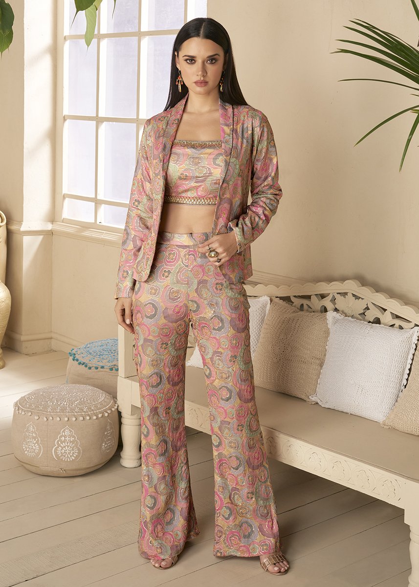 ClothingEmpress's tweet photo. Shop These Indo Western Co-Ord Sets Now Only at $72.99/- USD – Available Online now for order at https://t.co/K2C5ntajWQ!

Shop Now - https://t.co/EscDUkuJcj

#3pieceset #3piecedress #indowestern #indowesternstyle #indowesternwear #indowesterndress https://t.co/mbfWN8nyPk