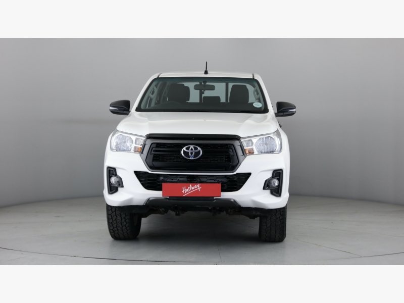 HTMalanda's tweet photo. 🔥🔥🔥New Arrival🔥🔥🔥

2020 Hilux D/C 2.4 4X4 A/T
108 000 km
R499 900

Call, WhatsApp or email us on the below details. 

📲 0826507370
📧 carl@halfwaymalanda.co.za

#HalfwayToyota #LetsGoPlaces #PreownedCars #Dealership #PreLovedVehicles https://t.co/YdbNE678Mz