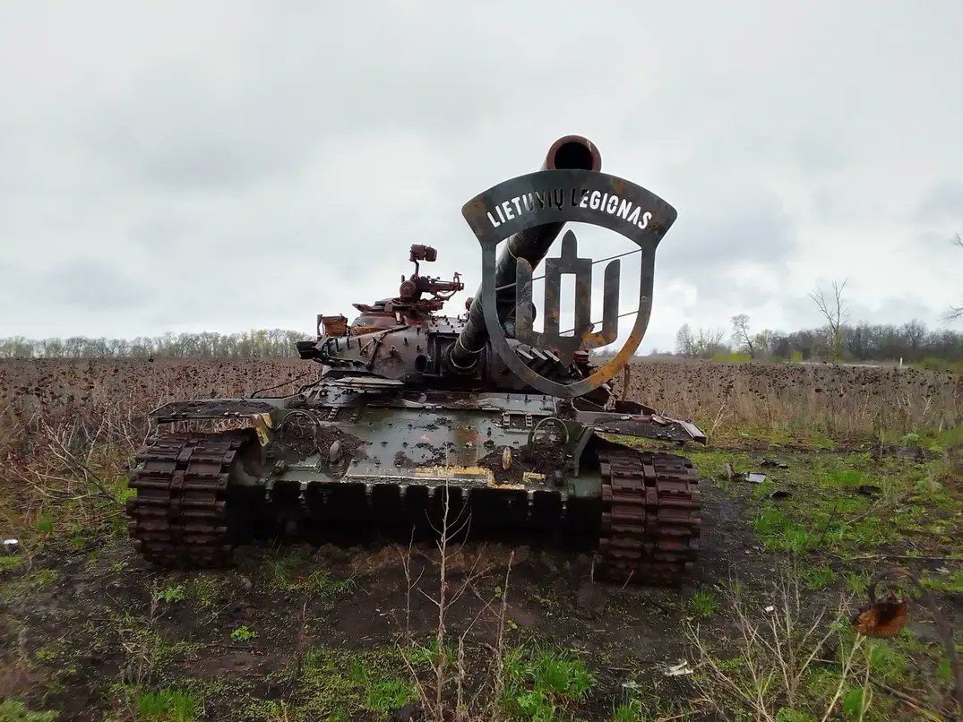 LietuviuLegionas tweet media