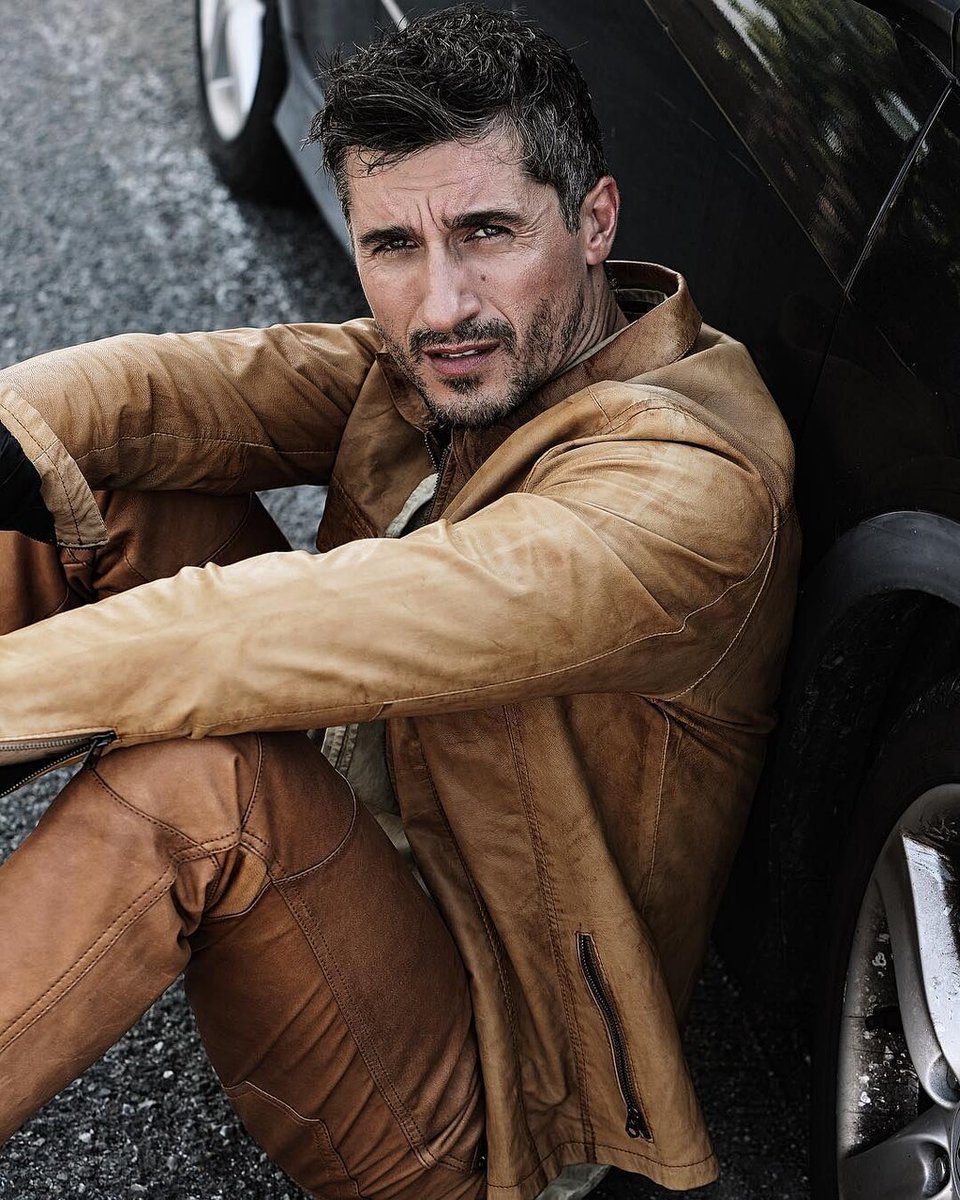 HeikoLackner's tweet photo. Jay Roberts #jayroberts #leather #gayporn #slovakmodel https://t.co/1sqEM2DCsh