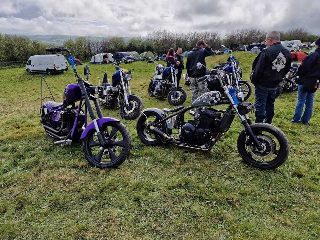 Ralfy Customs tweet media