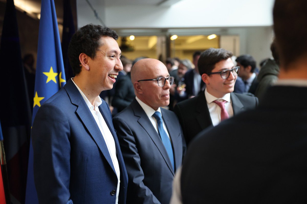 othmannasrou's tweet photo. Lancement réussi du nouveau média des Républicains « Une @Certaineidee » !

Pour refonder la droite, nous devons nous réarmer idéologiquement et mener la bataille culturelle. https://t.co/DUTSC6SbDe