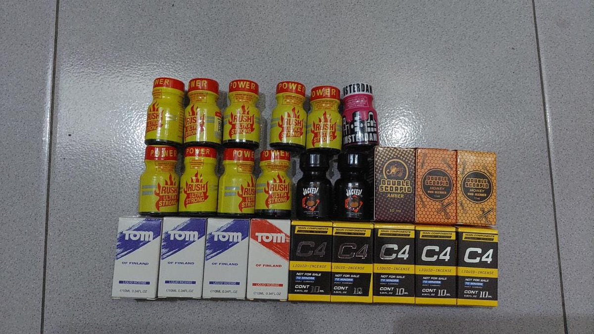 esjeruk_manis's tweet photo. Ready lagi ya.. bisa kirim luar kota.. poppers ori,, jaminan harga sesuai dengan yang di dapat.. bukan poppers oplosan yang murahan.. 
yg serius aja 081255229961 https://t.co/easzYrdRhi