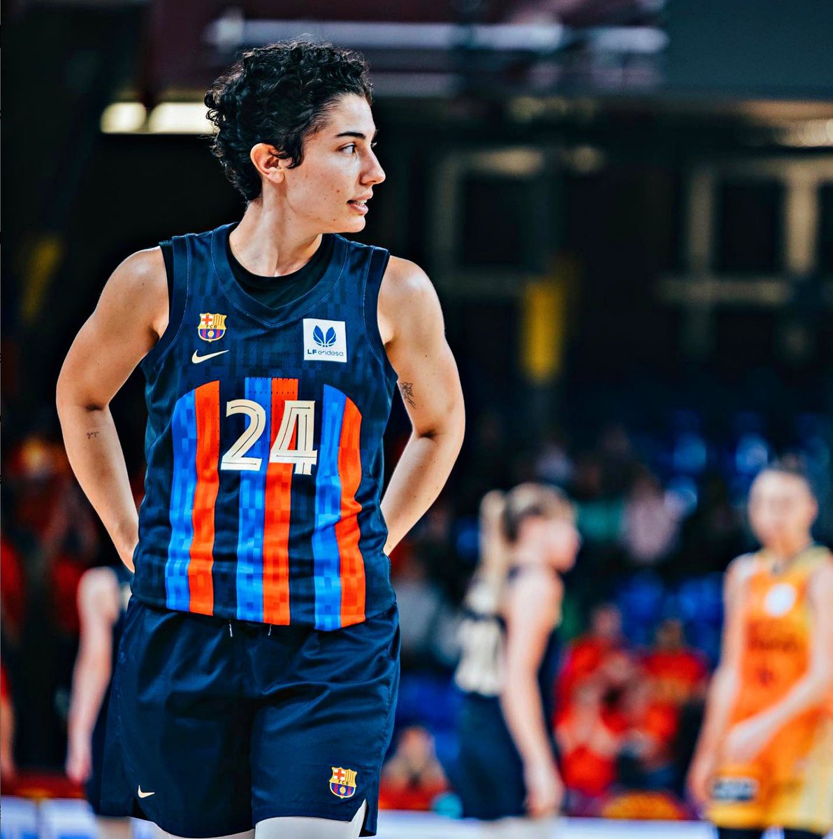 PauGasolAcademy's tweet photo. 🔵🔴 𝗧𝗲𝗺𝗽𝗼𝗿𝗮𝗱𝗮 𝗽𝗮𝗿𝗮 𝗲𝗹 𝗿𝗲𝗰𝘂𝗲𝗿𝗱𝗼 de @ainhoalopezr8 y su @FCBbasket_fem:
✅ Semifinales de la Copa de la Reina
✅ Semifinales de #LFEndesa
✅ Permanencia en la jornada 25
Enhorabuena, Ainhoa!!! 👏🏻
#Baloncesto #PauGasol #PGAFriends #PGAPlayer #FCBBasket https://t.co/u2qFW7qjvK
