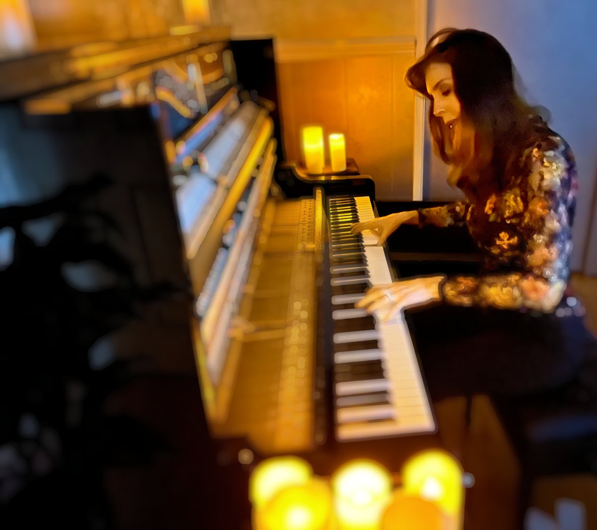 You guys, I'm getting ready for 3rd Thursday and the next release in my #CandlelightPiano series! This month I will be creating a #pianocover of #FieldsofGold by #Sting - Is this one of the most beautiful songs ever written? In my humble opinion... yes. I very much look forward